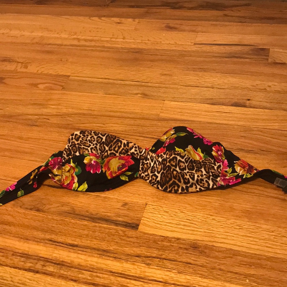 Victoria secret bikini top